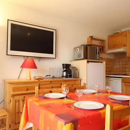 A Avec Casier A Ski, Garage En Option - 4 Personnes - Fr-1-330e-52 *